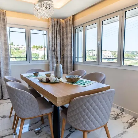 Thomas - Private Pool - Sleeps 6 赫索尼索斯
